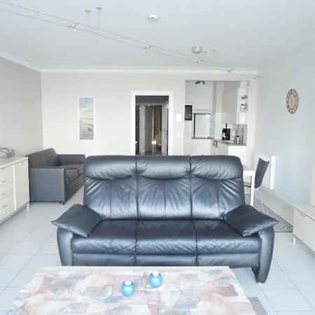Apartment With Sea View In Middelkerke