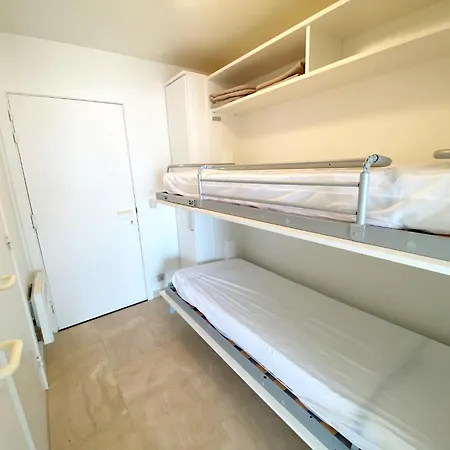 公寓 Studio In Nieuwpoort With Sea View Terrace *